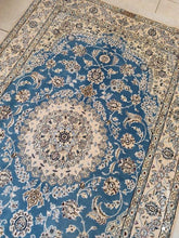 Charger l'image dans la galerie, Tapis Nain fait main n°19333_248×155