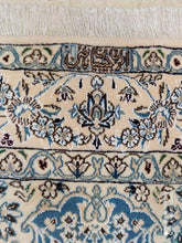 Charger l'image dans la galerie, Tapis Nain fait main n°19333_248×155
