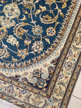Charger l'image dans la galerie, Tapis Nain tissé main n°4565_251×155