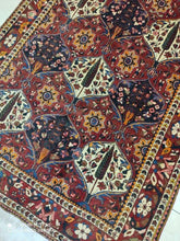 Charger l'image dans la galerie, Tapis Chahrekord fait main n°16055_252×150