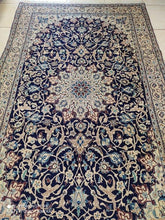 Charger l'image dans la galerie, Tapis Nain tissé main n°2000_252×153
