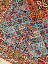 Charger l'image dans la galerie, Tapis Meymey noué main n°16960_260×168