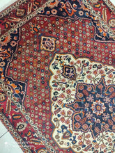Charger l'image dans la galerie, Tapis Antique Bakhtiar fait main n°11103_262×158