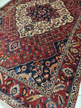 Charger l'image dans la galerie, Tapis Antique Bakhtiar fait main n°11103_262×158
