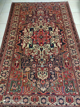 Charger l'image dans la galerie, Tapis Bakhtiar tissé main n°18467_266×167