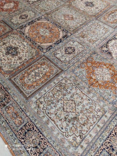 Charger l'image dans la galerie, Tapis Cachemire soie tissé main n°33_270×189