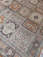 Charger l'image dans la galerie, Tapis Cachemire soie tissé main n°33_270×189