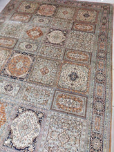 Charger l'image dans la galerie, Tapis Cachemire soie tissé main n°33_270×189