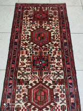 Charger l'image dans la galerie, Tapis Heriz noué main n°12815P_273×70