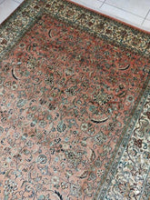 Charger l'image dans la galerie, Tapis Cachemire soie noué main n°20/39_276×188