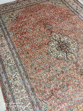 Charger l'image dans la galerie, Tapis Cachemire soie noué main n°16_277×190