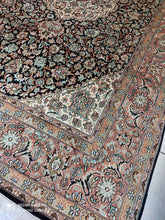 Charger l'image dans la galerie, Tapis Cachemire soie noué main n°12_282×185