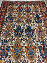 Charger l'image dans la galerie, Grand Tapis Bakhtiar fait main n°12979_282×200