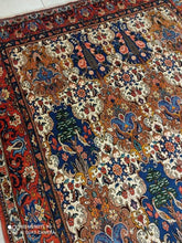 Charger l'image dans la galerie, Grand Tapis Bakhtiar fait main n°12979_282×200