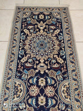 Charger l'image dans la galerie, TAPIS Nain tissé main n°3528_288×65
