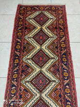 Charger l'image dans la galerie, Tapis Hamedan tissé main n°11657P_288×77