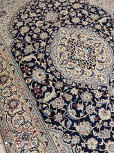 Charger l'image dans la galerie, GRAND TAPIS NAIN TISSE MAIN n°3724_290×202