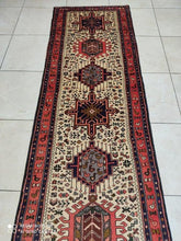 Charger l'image dans la galerie, Tapis Heriz noué main n°12820P_295×76