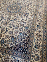 Charger l'image dans la galerie, GRAND Tapis Nain tissé main n°18921_300×195