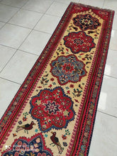 Charger l'image dans la galerie, Tapis Ghachgai fait main n°13715_300×83
