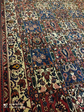 Charger l'image dans la galerie, Grand Tapis Bakhtiar noué main n°5154_303×210