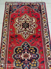 Charger l'image dans la galerie, Tapis Ghachghai tissé main n°10242_305×80