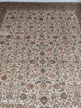 Charger l'image dans la galerie, Tapis Cachemire soie noué main n°2_309×213
