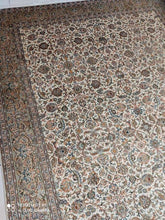 Charger l'image dans la galerie, Tapis Cachemire soie noué main n°2_309×213