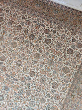 Charger l'image dans la galerie, Tapis Cachemire soie noué main n°2_309×213