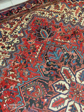 Charger l'image dans la galerie, Grand Tapis Antique Heriz noué main n°12941_315×242