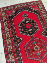 Charger l'image dans la galerie, Tapis Antique Hamedan fait main n°11123_317×110