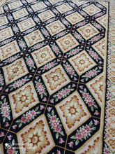Charger l'image dans la galerie, TAPIS ANTIQUE Français La Savonnerie fait main_360×260