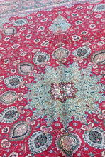 Charger l'image dans la galerie, Grand Tapis Tabriz fait main n°17553_370×285