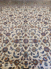 Charger l'image dans la galerie, Grand tapis Kachan noué main n°6900_402×300
