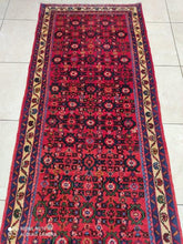 Charger l'image dans la galerie, Tapis Hosseinabad noué main n°18496_406×87