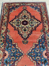 Charger l'image dans la galerie, Tapis Tafrech noué main n°7252_410×82