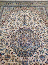Charger l'image dans la galerie, GRAND tapis Nadjafabad fait main n°11337_415×296
