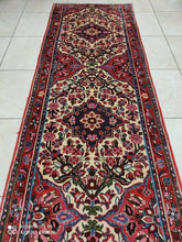 Charger l'image dans la galerie, Tapis Malayer noué main n°15463_430×85