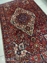 Charger l'image dans la galerie, TAPIS Bakhtiar fait main n°14401_268×162
