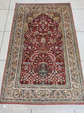Charger l'image dans la galerie, Tapis Cachemire soie noué main n°31_152×95