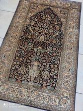 Charger l'image dans la galerie, TAPIS CACHEMIRE soie noué main n°35_156×96