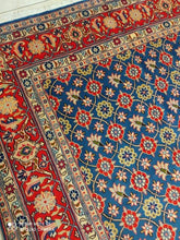 Charger l'image dans la galerie, Tapis carré Varamine fait main n°15157_202×199