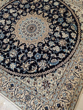 Charger l'image dans la galerie, Tapis carré Nain tissé main n°17854_150×146