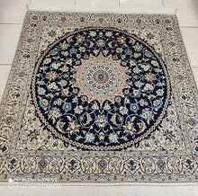 Charger l'image dans la galerie, Tapis carré Nain tissé main n°17854_150×146