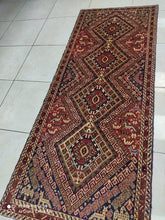 Charger l'image dans la galerie, Tapis Afchar fait main n°17288_193×78
