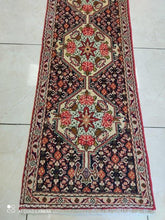 Charger l'image dans la galerie, Tapis Kurdistan fait main n°16802_232×50