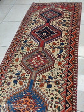 Charger l'image dans la galerie, Tapis Yalameh fait main n°13720_300×78