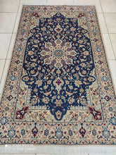 Charger l'image dans la galerie, Tapis Nain fait main n°18532_202×123