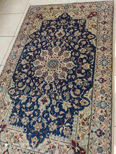 Charger l'image dans la galerie, Tapis Nain fait main n°18532_202×123