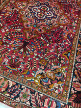 Charger l'image dans la galerie, GRAND Tapis Lilian fait main n°11132_ 338×222